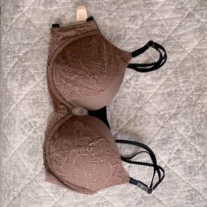 Victoria’s secret lace push-up bra